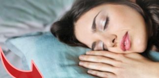 Техника која може да ви помогне да привлечете љубов, среќа и пари: Сè што треба да направите е да го ставите ова под перницата