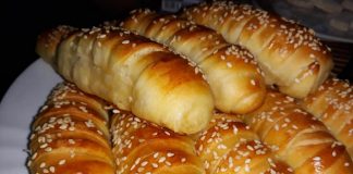 Вкусни кифлички: ПРАВ ИЗБОР ЗА ПОЈАДОК, меки како памук внатре, крцкави надвор