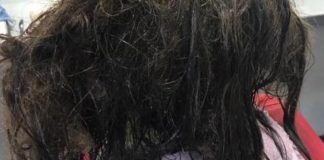 СТАВИЛА ЛАЖИЦА ШЕЌЕР ВО ШАМПОН ЗА КОСА: Забележала 4 големи промени, еве што се случило