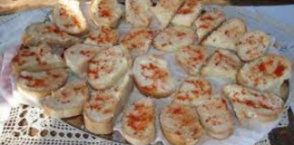 СВИНСКАТА МАСТ СЕ ВРАЌА НА ЛЕПЧЕТО Природен мелем заслужен за долгиот живот на нашите предци