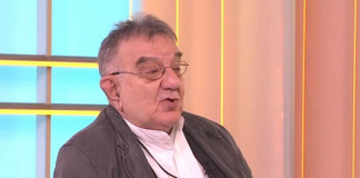 ГО ТЕСТИРАВ НА СЕБЕ, ШЕЌЕРОТ МИ СКОПНА НА 15! Д-р Воја предупреди за ова овошје – ТОА Е ЧУДО, но не може секој да го јаде!