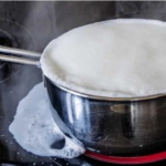 НЕ КУПУВАЈТЕ ВЕДНАШ АНТИБИОТИК: Направете сируп по рецепт на нашите баби и повеќе нема да добивате бронхитис и кашлање