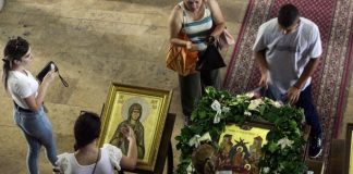 СТРАДАЛЕ ВО МАКИ, НО НЕ СЕ ОТКАЖАА ОД ВЕРАТА ВО ХРИСТОС: Задолжително прочитајте ја ОВАА молитва за благосостојба во домот – АМИН!