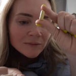 АКО СЕ КАЧУВАТЕ ТЕШКО ПО СКАЛИ, МОЖЕ ДА Е ТОКМУ ОВАЈ ЗНАК: На многу луѓе им недостасува овој витамин, но тој не дава јасни симптоми