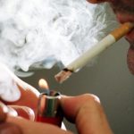 ДАЛИ ЧУВСТВУВАТЕ ЧАД ОД ЦИГАРИ ВО ВАШИОТ ДОМ? Мирисот на чад исчезнува за кратко време со овие состојки од кујната, БРЗО И ЕДНОСТАВНО