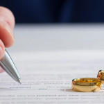 РАЗВОДОТ БРАК има неколку КРИТИЧНИ фази: СОВЕТ на психолог ЌЕ ГО ПОМИНЕТЕ, но ова малку потешко!