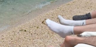 ЕВЕ ШТО ДА ПРАВИТЕ СО скинати чорапи: Наместо да ги фрлите, направете го ова