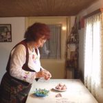 ОВА МОРА ДА СЕ НАПРАВИ ПРЕД ВЕЛИГДЕН: Многумина го заборавија стариот обичај и обврски кои НЕ СМЕАТ ДА СЕ ПРЕСКОКНУВААТ!