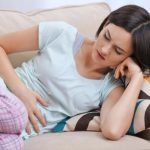 Подмолна болест од која боледува секоја ДЕВТАТА ЖЕНА ги погодува СИТЕ ОРГАНИ – ПРВИ СИМПОТИМИ СЕ ЈАВУВААТ БОЛКИ ЗА ВРЕМЕ НА ОДНОСИ!