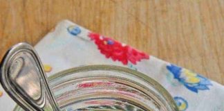 Пијте сурутка и јадете суво грозје секој ден, а болеста како со рака ќе биде однесена!