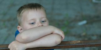 Зошто е потешко да се одгледуваат машки деца? Невропсихолог ги открива причините и им дава корисни совети на родителите