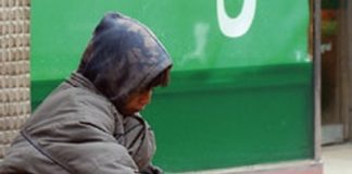 1.000 евра не нѐ крпат месечно – како да се избегне гладот во Македонија?
