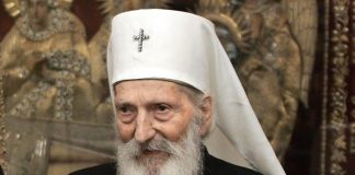 „Гревот не влегува низ устата, гревот излегува од устата“, рече патријархот Павле за постот!