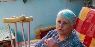 „Купивме куќа на село за да остареме таму, а потоа кучето почувствува дека нешто не е во ред: Го повикавме попот и следеше шок“