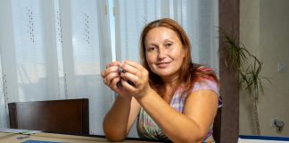 Нема веќе да мирисам на прженици, ниту ќе перам валкани чорапи: Снежана на 60 години реши да го остави сопругот и процвета!