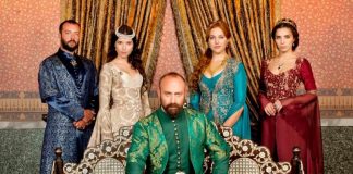 На снимањето на серијата турскиот актер остана без глава поради колешка: Сопругата правеше љубоморни сцени, сите му се смееја!