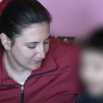 Душица од Крива Паланка: Е самохрана мајка со дете со аутизам: Немам пари да го носам Давид на логопед (ВИДЕО)