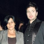 За да ги излечи раните, менаџерката на Тоше Проески мораше да се повлече: Никогаш не отиде на неговиот гроб, нема контакт со неговото семејство, сега само го прави ова