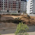 Во Скопје, просечната цена по квадратен метар во новоградба се движи од 1.400 до 1.800 евра, во зависност од локацијата