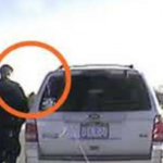 Полицаец ја запрел жената бидејќи поминала на црвено светло, но кога видел што се случува на совозачкото седиште веднаш повикал помош