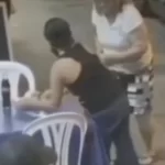 Камерата сними што и направи малото девојче на повозрасната жена