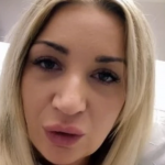 МАЈКА НА ДВЕ ДЕЦА и ги ампутирале прстите: Поради камен во бубрегот заврши во КОМА, еве како настана компликацијата