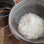 ТРИК на старите МОНАСИ: Еве како можете да зготвите ОРИЗ без капка вода