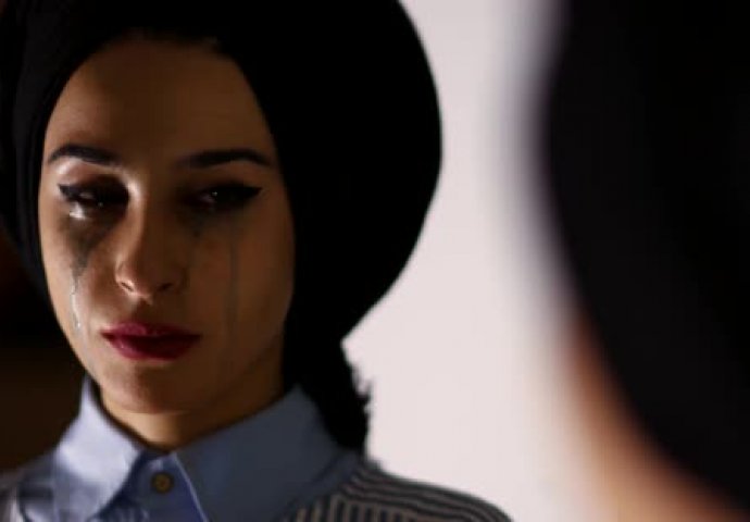 5cb8a6c4-857c-4949-ab3a-47af0a0a0a64-sad-woman-1-690x480