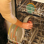 Три ГРЕШКИ кои сите ги правиме: МАШИНАТА ЗА МИЕЊЕ НА САДОВИ треба да се користи на овој начин