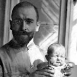 ОВОЈ ПЕДИЈАТАР ПРЕД 100 ГОДИНИ ПОМОГНА НА ИЛЈАДНИЦИ ЛУЃЕ СО ЕДНОСТАВНА СУПА ОД МОРКОВИ: Еве како можете сами да ја направите(Видео)