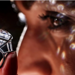 Жените РОДЕНИ на овие датуми ќе имаат добра иднина: Богат БРАК кој нема да им пропадне и ќе се бањаат во ПАРИ!