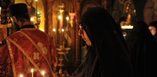 ДЕНЕС Е СВЕТИ АТАНАСИЈ ВЕЛИКИ Најпрогонуваниот светец во христијанството, мора да го направите ова за да го заштитите вашиот дом од несреќа!