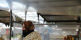 ШТО МОЖЕ ДА СЕ КУПИ НА ПАЗАР ЗА 500 ДEНАРИ? Во споредба со лани, една НАМИРНИЦА најмногу поскапела!