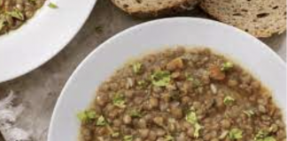 Баба секогаш ги става овие зачини на леќата и излегува уникатно вкусно