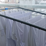 ФИНТА како да ги исушите алиштата ЗА ДВА ЧАСА ВО ЗИМА: Секогаш ќе го повторувате овој трик! (ВИДЕО)