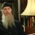 ЛУЃЕТО СЕ ДЕБЕЛИ И ДЕПРЕСИВНИ, А НЕ ЗНААТ ДЕКА ОВА Е ЛЕКОТ: Монахот од Острог ја откри тајната која ни е пред очи