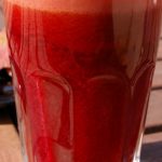 ВО ВОДАТА ВО КОЈА СЕ ВАРИ ЦВЕКЛОТО, ДОДАЈТЕ ЛИМОН, НО НЕ СТАВАЈТЕ СОЛ: Трикови кои постојано ќе ги користите!