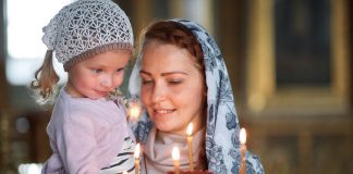 Се слави заштитникот на сите деца – оваа молитва кажете ја денес за нивно здравје