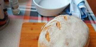 ТАА НА ЛЕБОТ ДОДАДЕ ТАЈНА СОСТОЈКА И СТАНА МЕК КАКО ДУША: Цака која многумина не ја знаат и имате се дома!