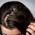 ДАЛИ БРЗО ВИ СЕ МРСИ КОСАТА? Еве еден ТРИК кој ќе ве одржува чисти до 7 дена – ова е тајната