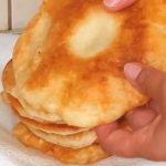 КАКО ДА НАПРАВИТЕ ПРЖЕНОТО ТЕСТО ДА НЕ ПРИМИ КАПКА МАСЛО: Малкумина знаат за овој трик, А ТОЈ Е ГЕНИЈАЛЕН! ДОМАЌИНКИТЕ СЕ ВООДУШЕВЕНИ!