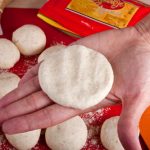 Јајце, газирана вода и најуникатните ПИТУЛИЦИ се подготвени! Се јадат додека се жешки!