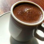 ПИЈТЕ ГО ОВА НАМЕСТО КАФЕ НАУТРО: Повкусно е и поздраво, пијалок на кој ќе им биде особено ЗАДОВОЛСТВО НА ЖЕНИТЕ!