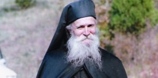 ОТЕЦ ТАДЕЈ: Овој чај е вреден како злато, ја излекував ревмата и проширените вени