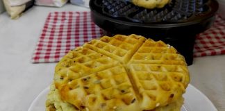 Неодолива солени БАБИНИ колачи со пиво: Тестото се прави лесно и брзо, а сите велат дека е МНОГУ ПОВКУСНО И ПОУБАВО ОД СЛАТКО
