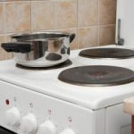 Направете ЧАЈ од листовите на ова растение: го чисти дигестивниот систем од токсини и ги намалува гасовите и надуеноста