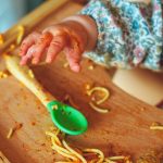 Исповед на еден татко: „Еднаш, цел еден ден бев мајка – за малку ќе полудев!“