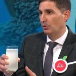 ДОКТОР ЧУБРИЛО ОТКРИ КОЈ ПИЈАЛОК ЕКСПРЕСНО ГО ЧИСТИ ЖЕЛУДНИКОТ: Го зема секое УТРО и НАВЧЕР, еве што му се случува!