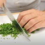 КАКО СЕ ПРАВИ ЧАЈ ОД магдонос КОЈ ТОПИ КИЛОГРАМИ: Пијте го само 5 дена, а резултатите се фантастични (РЕЦЕПТ)