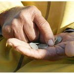 10 навики кои водат до сиромаштија: Ако го направите ова, засекогаш ќе трупате пари